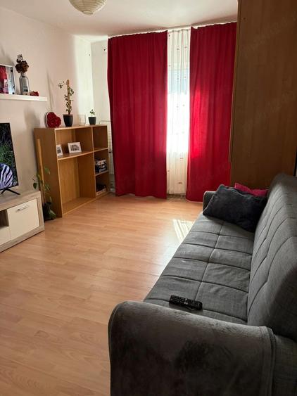 Apartament cu 2 camere decomandat în Decebal