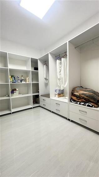 Apartament cu 4 camere decomandat, mobilat în Nord