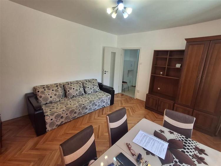 Apartament cu 2 camere nedecomandat în Cedonia