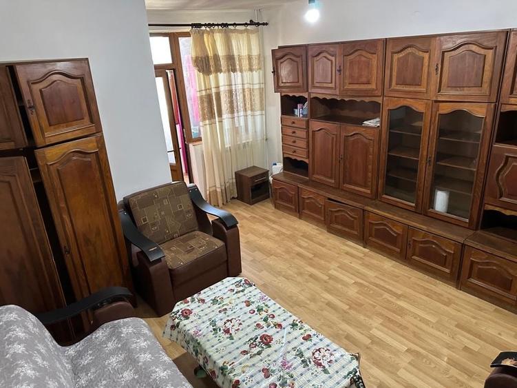 Garsonieră decomandată în Piața Nouă