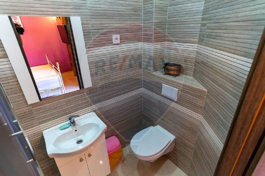 Hotel/Pensiune, de 700 mp, în Central