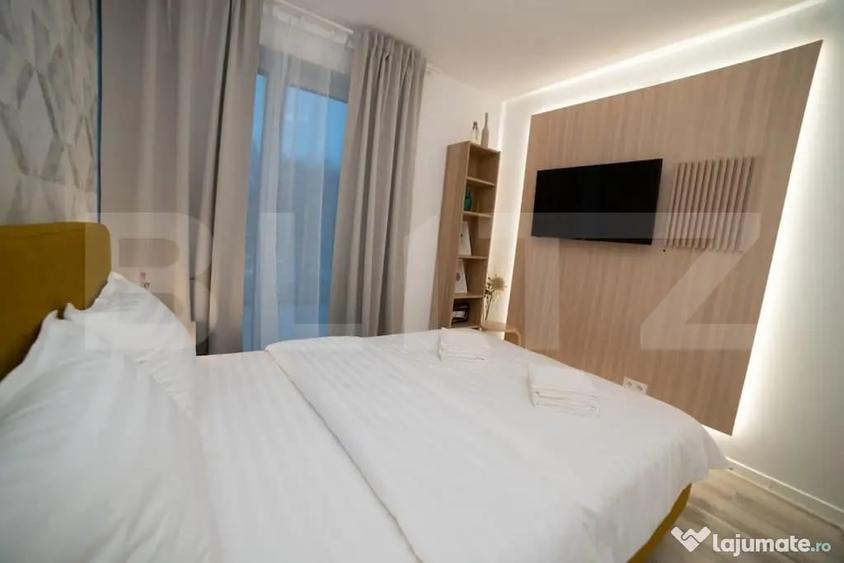 Apartament cu 3 camere semidecomandat în Nord