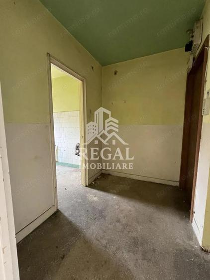 Apartament cu 2 camere, Micro 4 Etaj 4/4 - 1