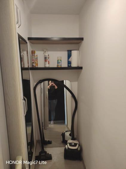 Inchiriez apartament cu o camera de tip penthouse cu terasa generoasa - Complex Dana - 2