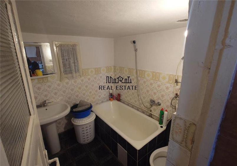 Se vinde Casa si teren cu priveliste, zona rurala - 10