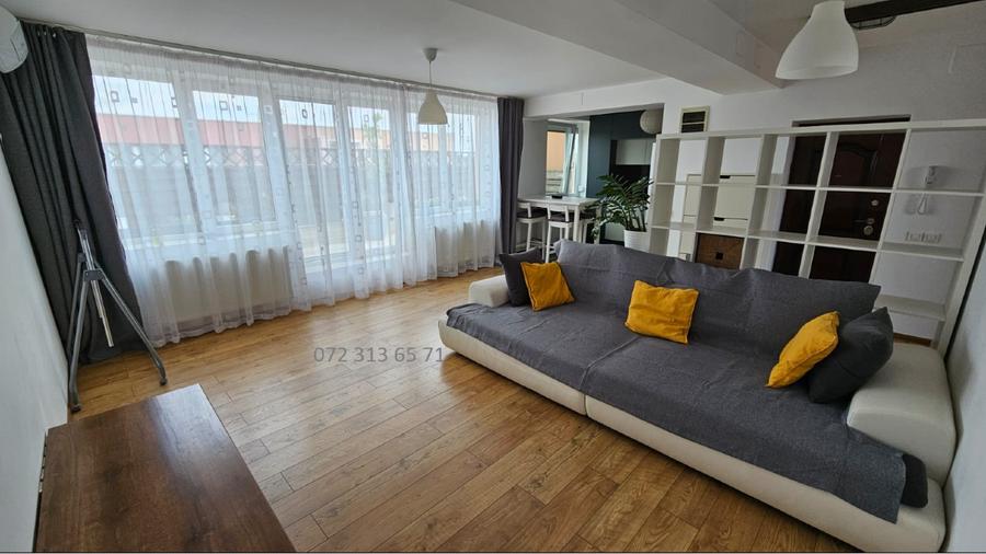 Apartament cu 2 camere semidecomandat în 1 Decembrie 1918