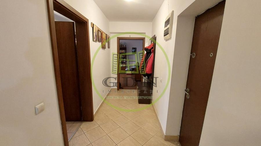 Apartament 3 camere, decomandat, 90 mp, Campia Islaz zona Agronomie - 9