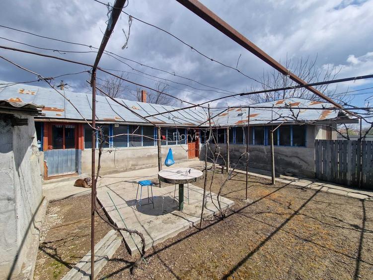 Casa de vanzare 2452 mp Bertestii de jos jud. Braila