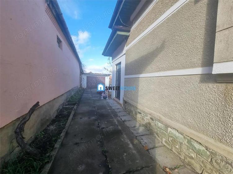 Casa de vanzare cu 4 camere si anexe in Fagaras. - 6