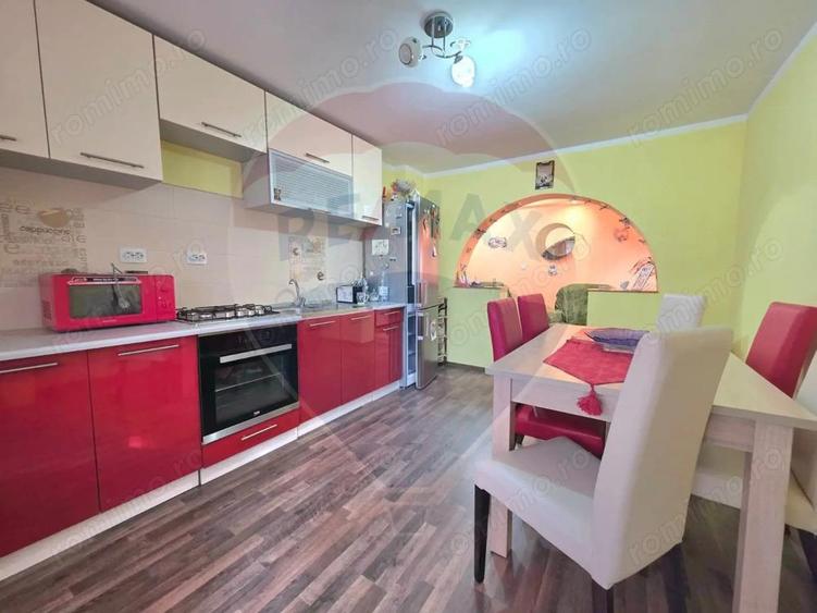 Casa pe strada Prefect Vasile Molovan- Tarnaveni - 6