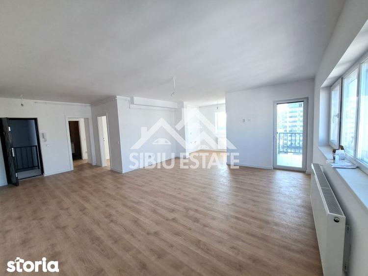 Apartament cu 4 camere în Șelimbăr