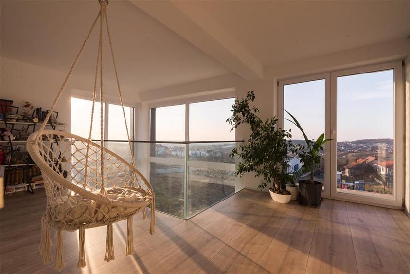 Casa premium de vanzare – Oradea, Strada Colinelor | 300 mp utili | 5 camere | t - 18