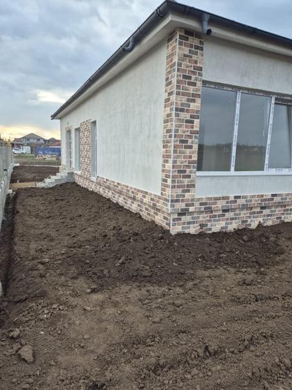 CASA PARTER LAZU | TEREN PROPRIETATE | 3 CAMERE | - 1