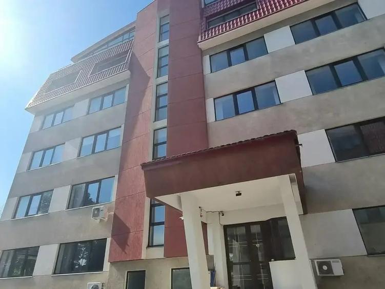 Cladire Birouri Pretabil Clinica Medicala 30 locuri de parcare - 15