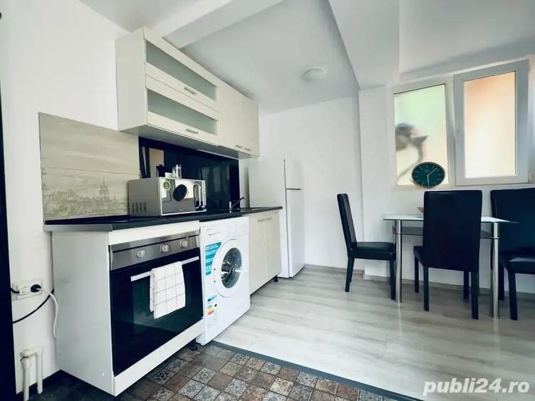 Garsoniera cocheta in centrul istoric Bra?ov - 4