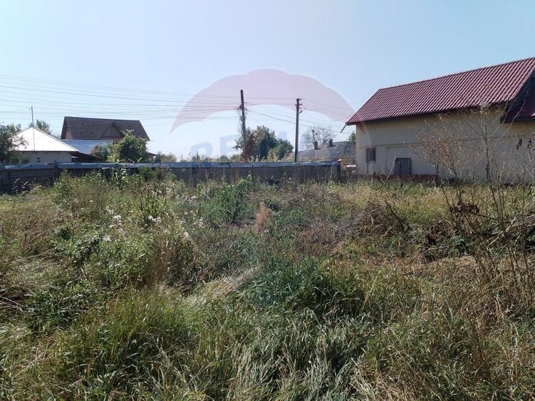 Casă / Vilă cu 4 camere de vânzare în zona Central - 18