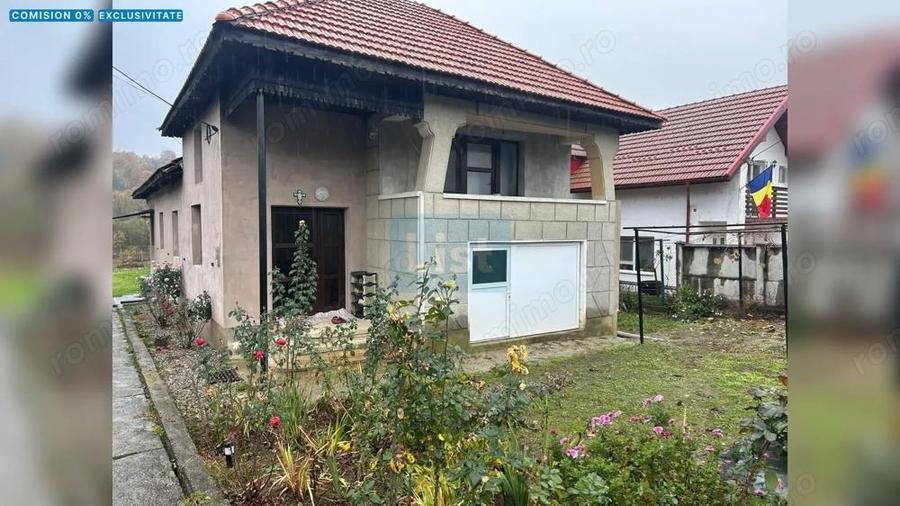 Casa P+M renovata, teren generos de 3000 m2 Bale?ti - 4