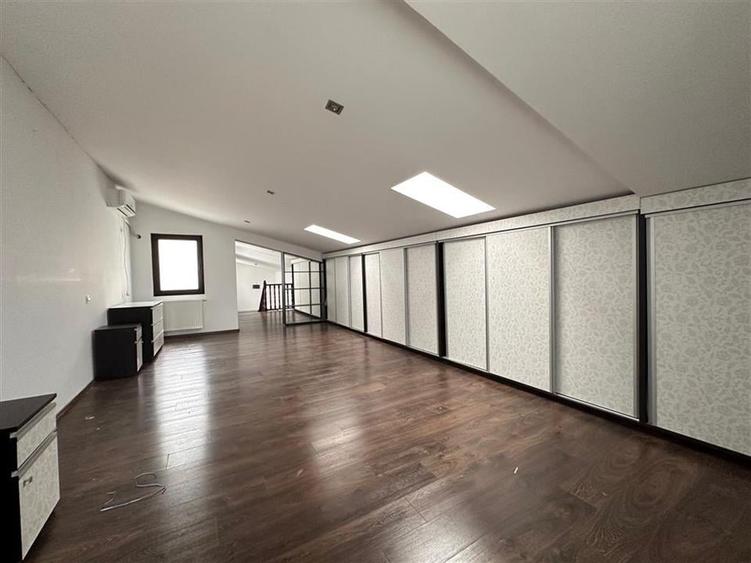 Vanzare imobil nou | Eminescu - Mosilor - Fainari | teren 246 mp | garaj | - 24