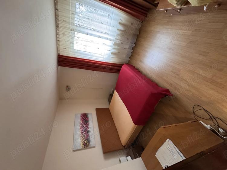 Vand apartament 3 camere zona lama - 2