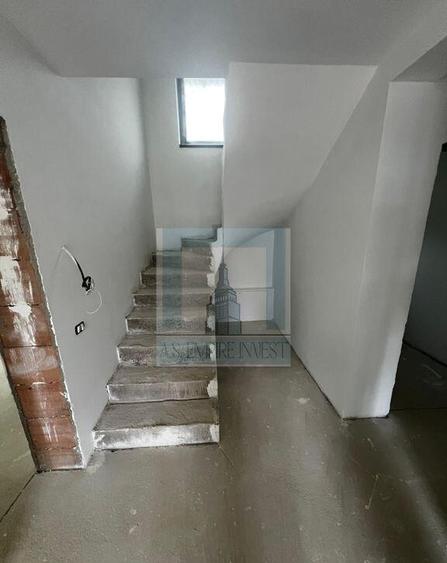 Casa/Villa , 5 camere, singur in curte - oras Codlea/Brasov - 10