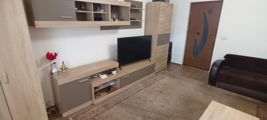 Garsoniera 30mp cu balcon, zona Astra - 2