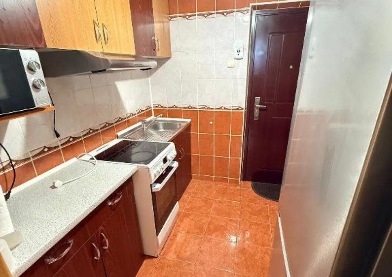 Garsoniera (camera cu baie si bucatarie) - zona Centrul Civic - 7