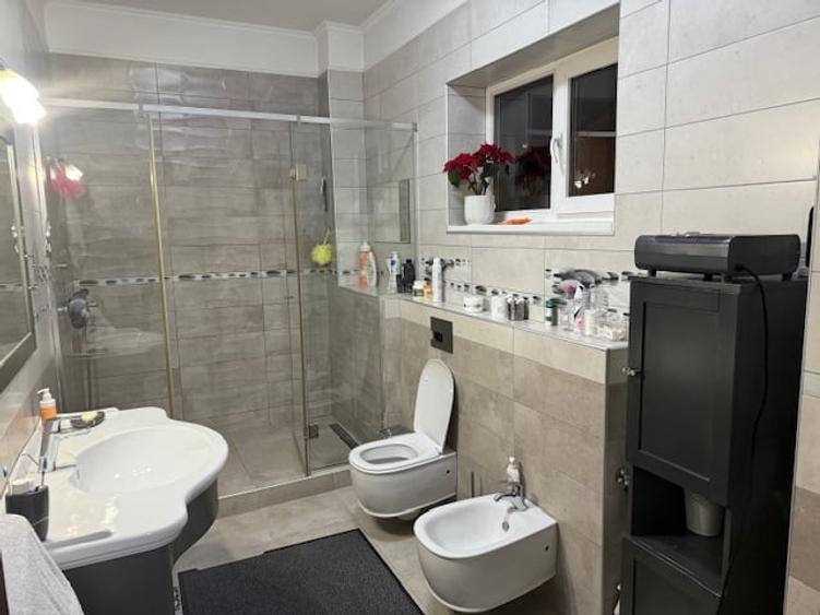 VANZARE CASA VILA - 6