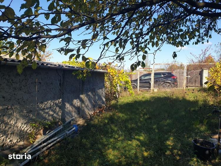 Teren de 2525 mp, în Bârnova