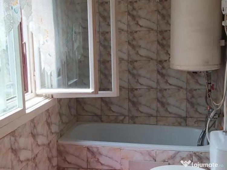 Inchiriez casa 3 camere zona Gradiste - 6