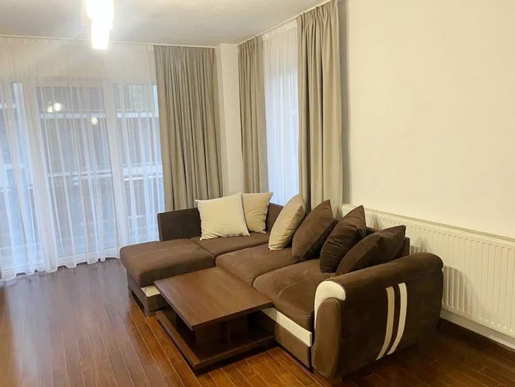 Apartament cu 3 camere, semidecomandat, 85 mp, parcare, zona str. Buna Ziua. - 1