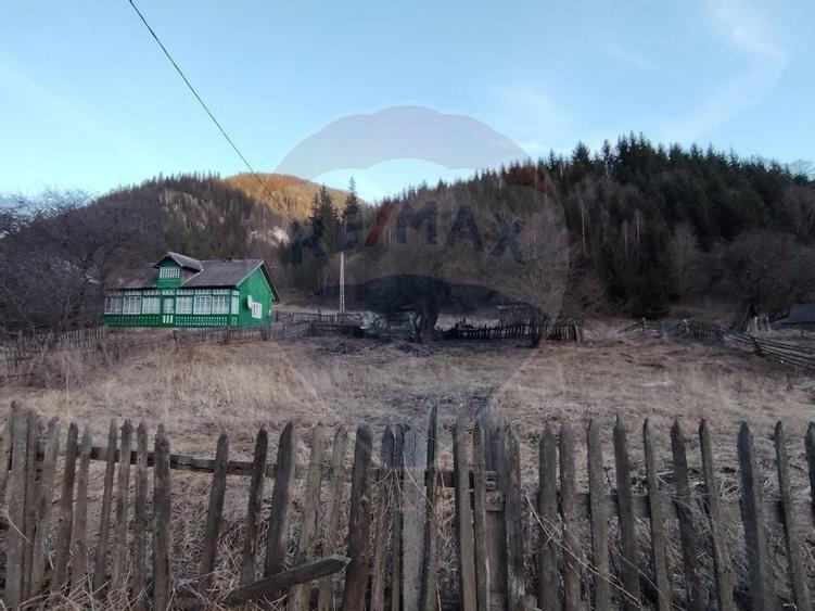 Casă / Vilă cu 2 camere de vânzare - 1