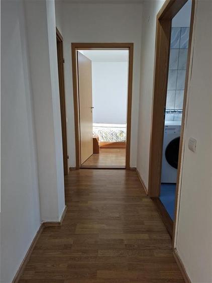 Apartament modern 4 camere 2 balcoane 2 bai garaj Zona Strand - 17