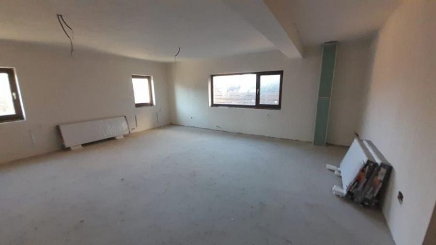 Proprietar, vand casa tip duplex, zona excelenta! - 3