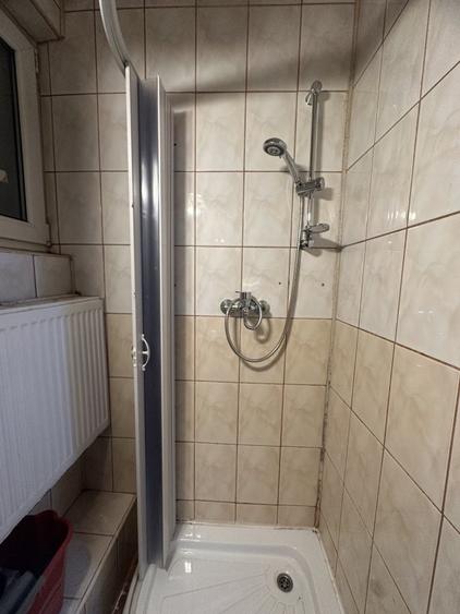 Apt 2 camere mobilate  Calea Victoriei, langa Hotel Radisson, etaj 2, bloc solid - 11