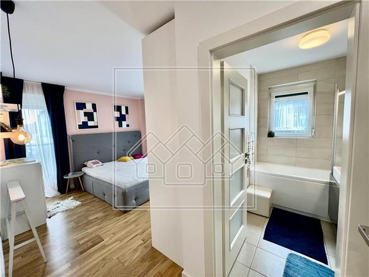 Apartament 3 cam. - 76 mp, balcon, parcare - Ansamblul Cibinium - 4