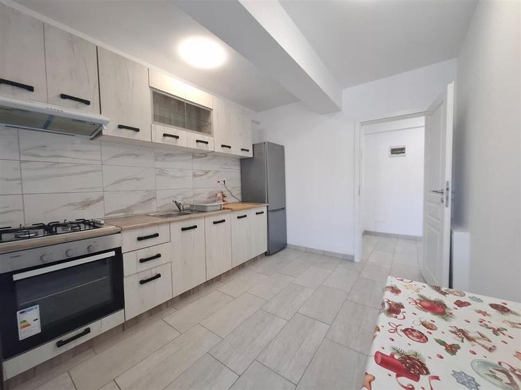 Liber, semimobilat, de inchiriat, apartament 2 camere, Cug Pepiniera - 2