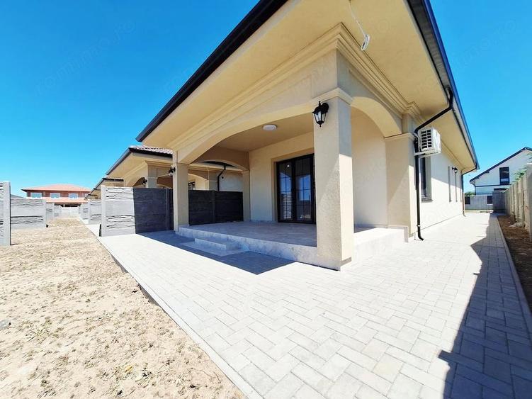 Duplex in stil mediteranian, pe parter, cu o curte generoasa ! - 1