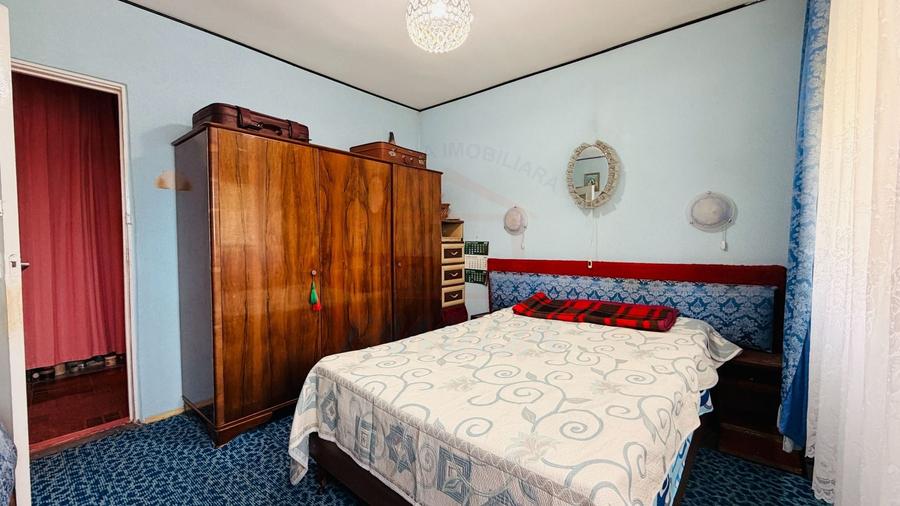 De vanzare 2 camere dec. in Galati, Micro 18, zonă Spitalul Județean - 1