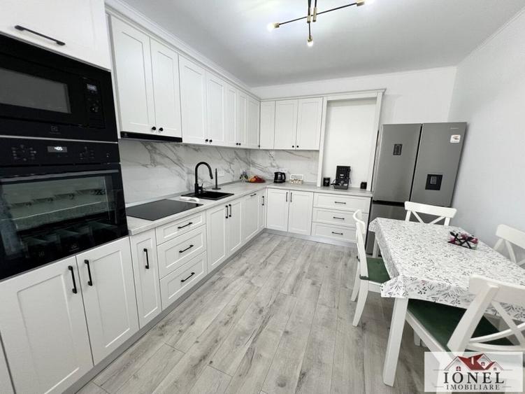 Vanzare 1/2 duplex in Alba Iulia - 2