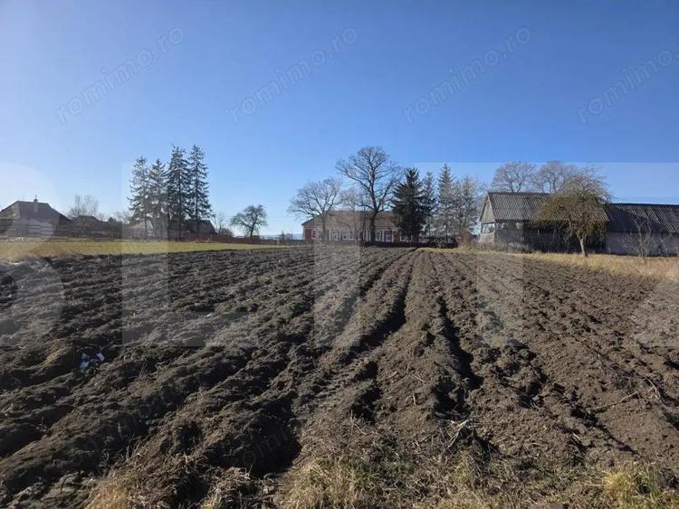 Casa individuala cu 3 camere intr-un teren generos - 12