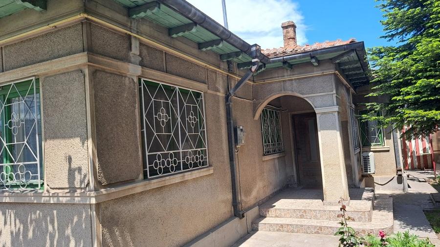 Coiciu - Trocadero - teren 325 mp + casa chirpic si caramida - 6