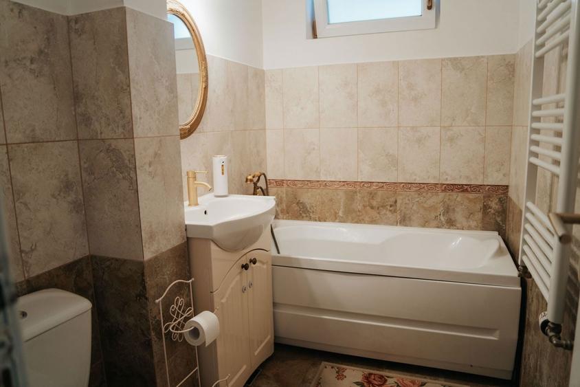 Apartament 2 camere ULTRACENTRAL (vis a vis magazin Bucovina), ETAJ 2 - 7