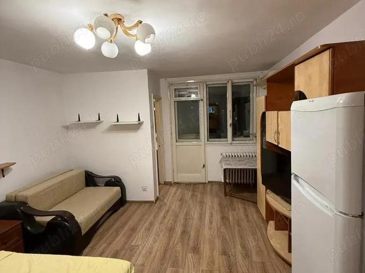 Drumul Taberei Favorit Metrou str Sibiu - 1