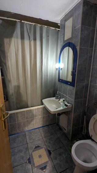 Doua camere in apartament de 3 camere zona ultra centrala - 5