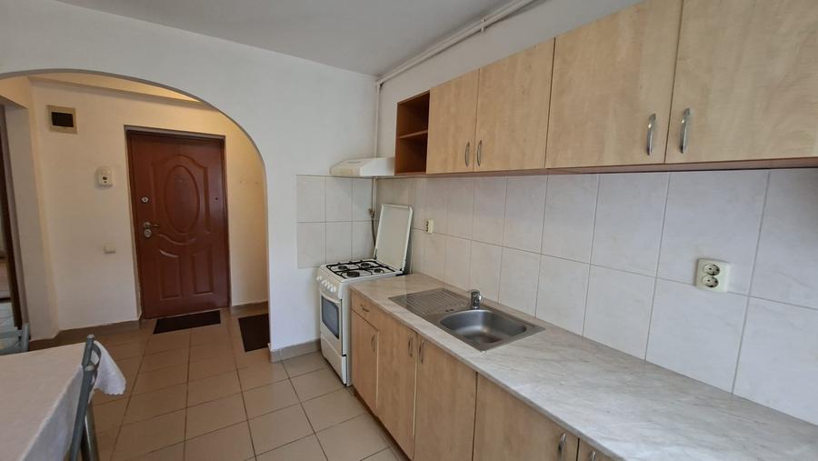 De inchiriat apartament 2 cam, Tg. Mures, 7 Noiembrie Zona UMF - 7