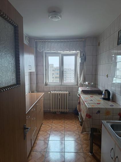 EROII REVOLUTIEI - 8