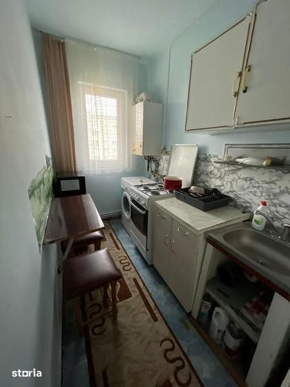 Apartament cu 4 camere de vanzare, Zona Cetate - 8