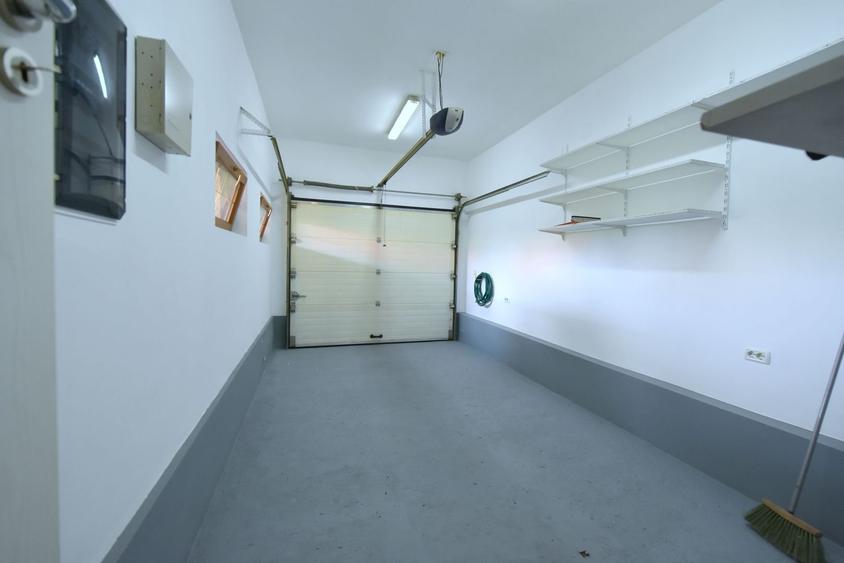 Casa cu garaj - zona Aradului - 26