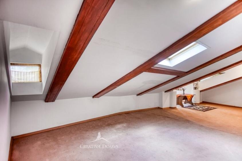 Vila cu 7 camere, 186 mp utili - Piata Muncii - 8