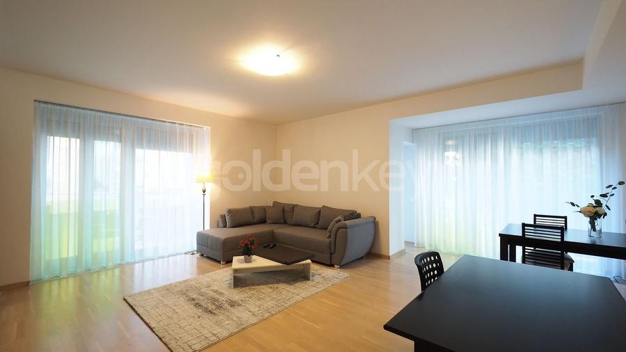 Apartament spatios cu 2 camere | garaj - 1